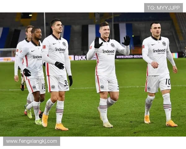 当前德甲表现最强的几支球队分析（2025赛季）