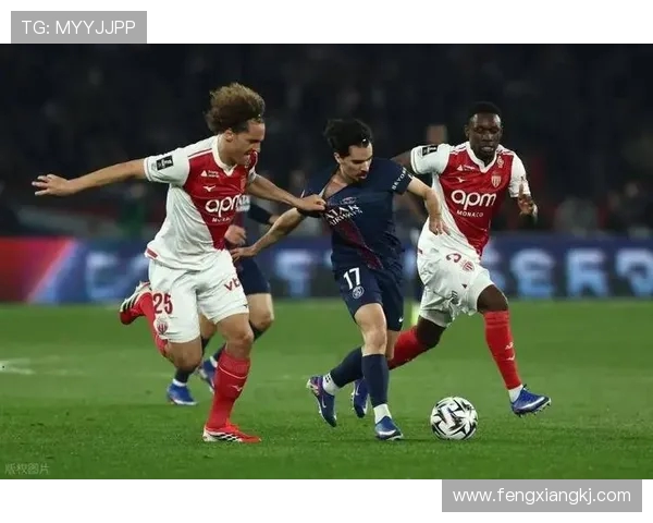 法比安缺席合练无缘摩纳哥比赛巴黎中场伤情持续引关注